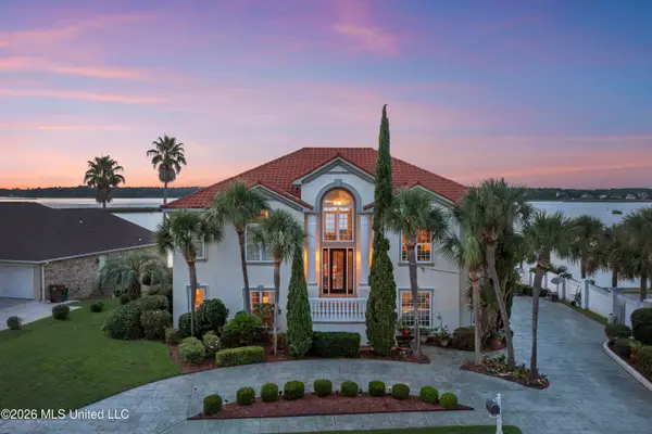 2004 Bayou Laporte Drive, Biloxi, MS 39531