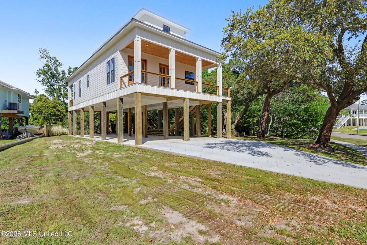 1310 Kensington Drive, Biloxi, MS 39530 - #1