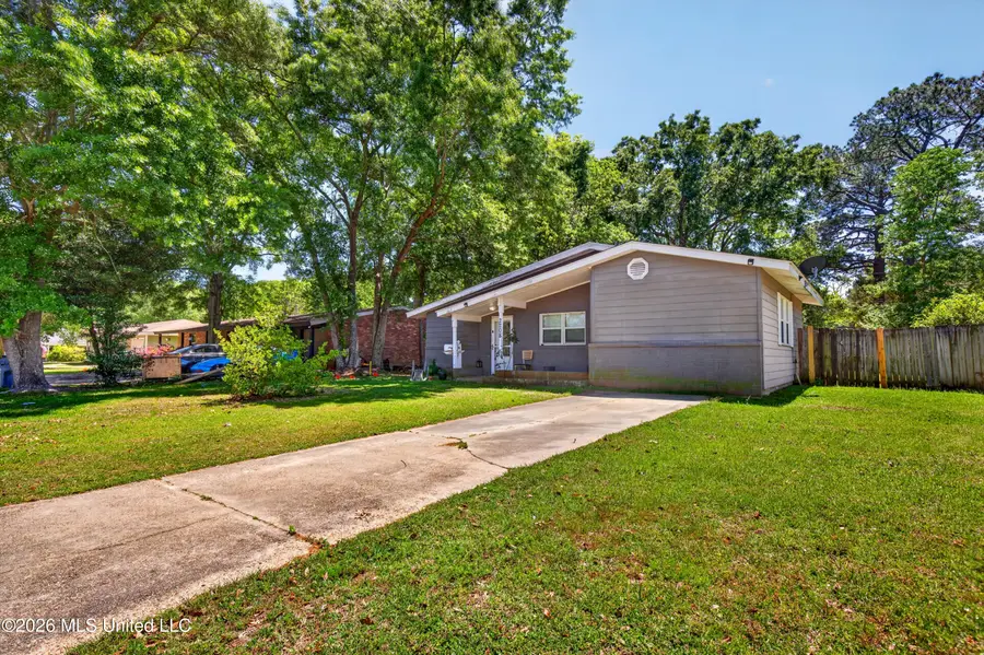 2208 Kingsberry Avenue, Pascagoula, MS 39567 - #3