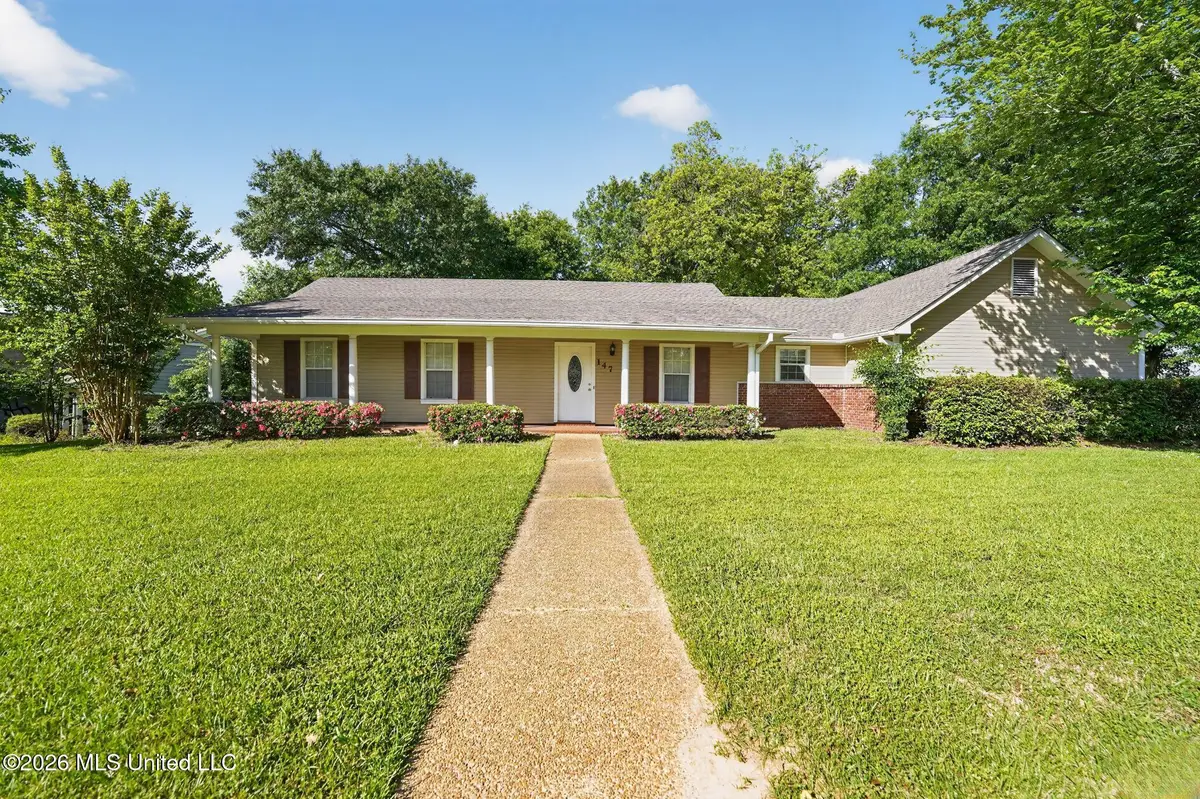 147 Sunnycrest Drive, Ridgeland, MS 39157 - #1