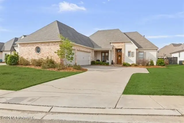 1004 Sapphire Crossing, Flowood, MS 39232 - #1