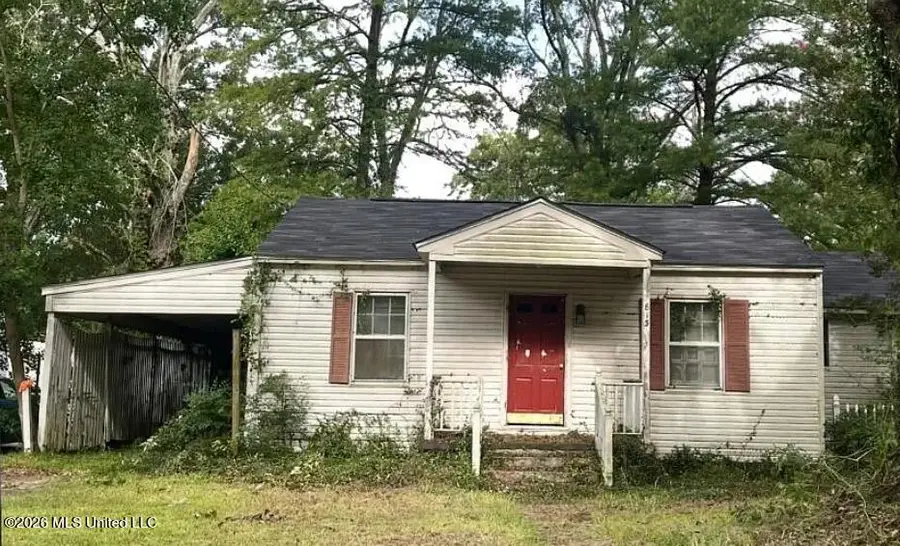 809 Robertson Street, Brookhaven, MS 39601 - #2