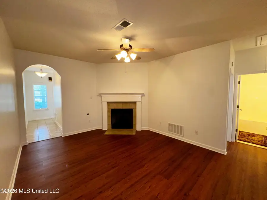 856 Cardinal Lane, Hernando, MS 38632 - #3