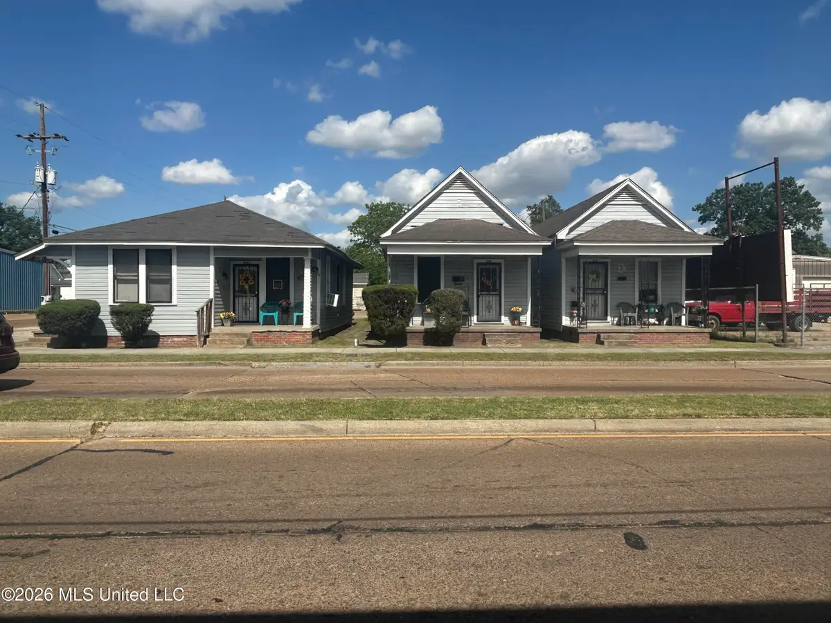 801 Main Street, Greenwood, MS 38930 - #1