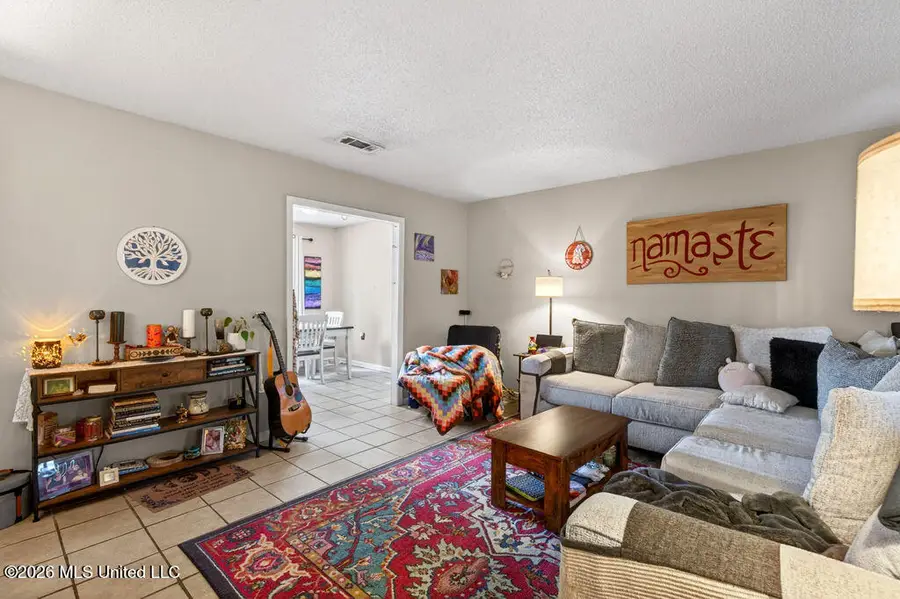 2702 E Angela Circle, Gulfport, MS 39503 - #3