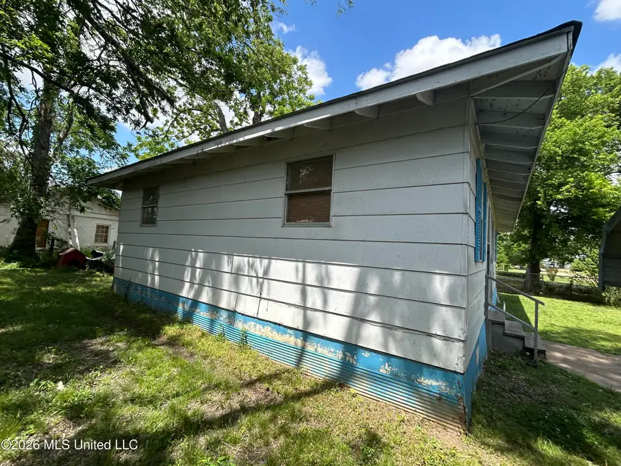 215 Brantley Street, Cruger, MS 38924 - #2