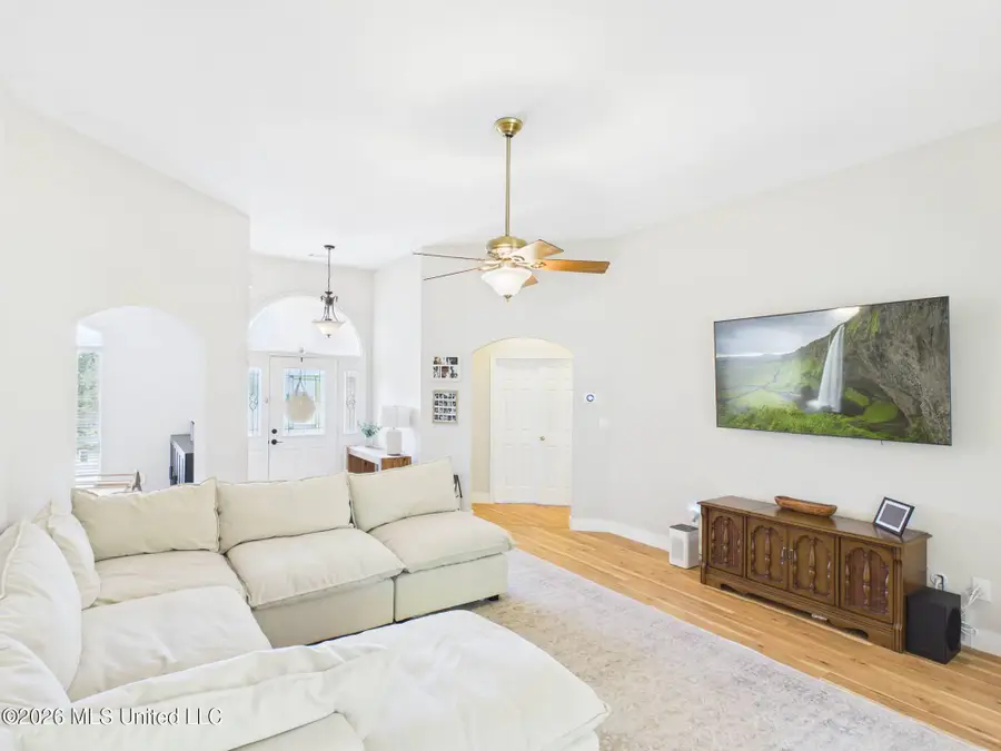 75 Scattered Oaks Drive, Byhalia, MS 38611 - #3