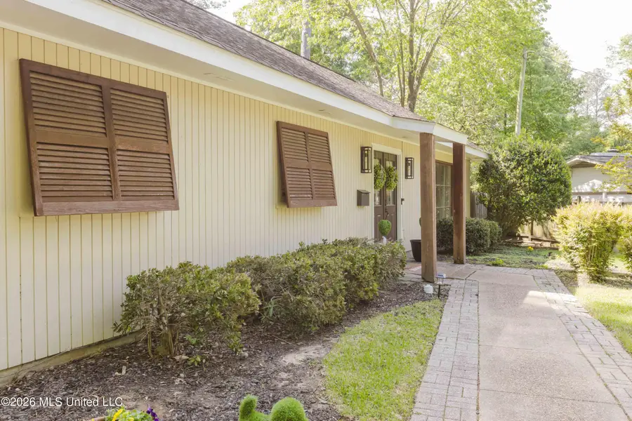 5247 Suffolk Circle, Jackson, MS 39211 - #2