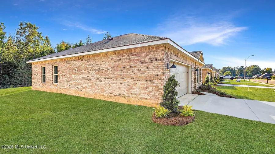 114 Cedar Ridge Boulevard, Pearl, MS 39208 - #3