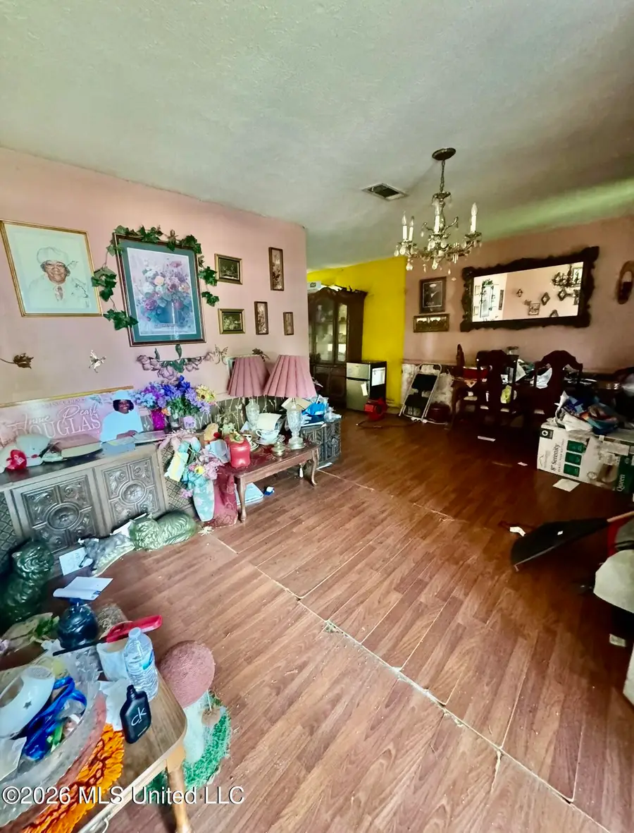 713 Roby Street, Canton, MS 39046 - #3