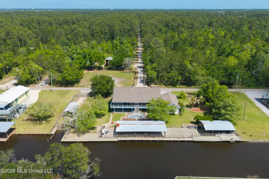 10035 Avenue D, Bay Saint Louis, MS 39520 - #3