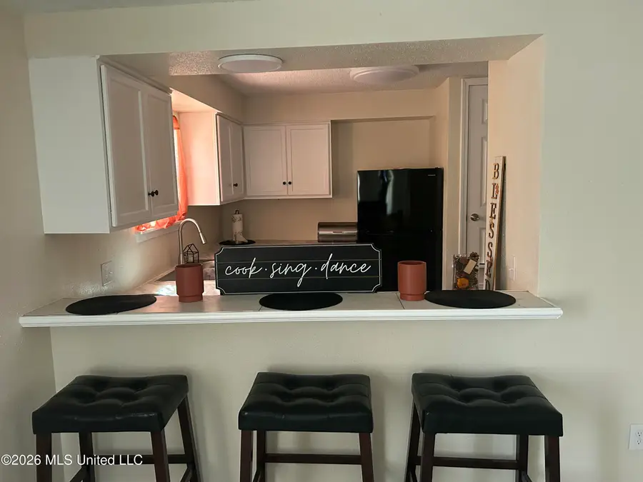 1214 Randolph Street, Vicksburg, MS 39183 - #3