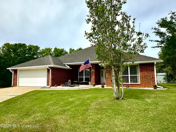 3031 Brookwood Drive, Ocean Springs, MS 39564