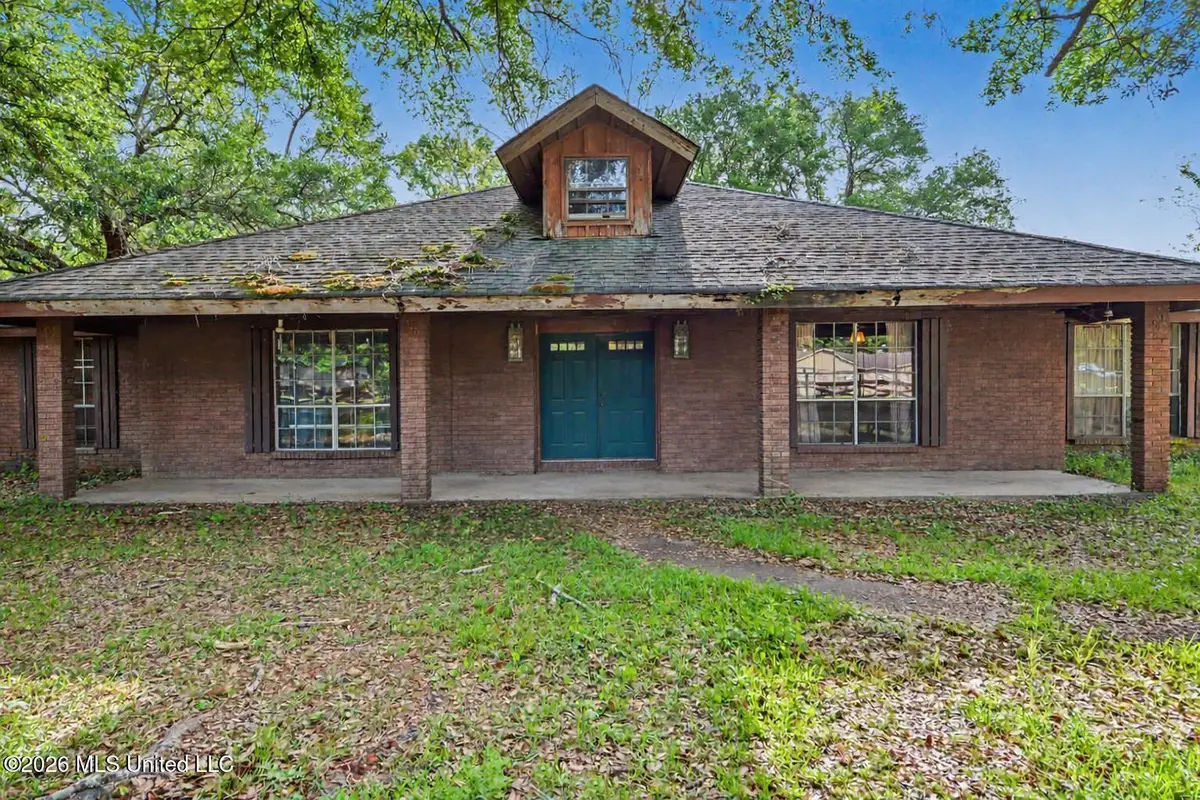 10100 Echo Glen Drive, Moss Point, MS 39562 - #1