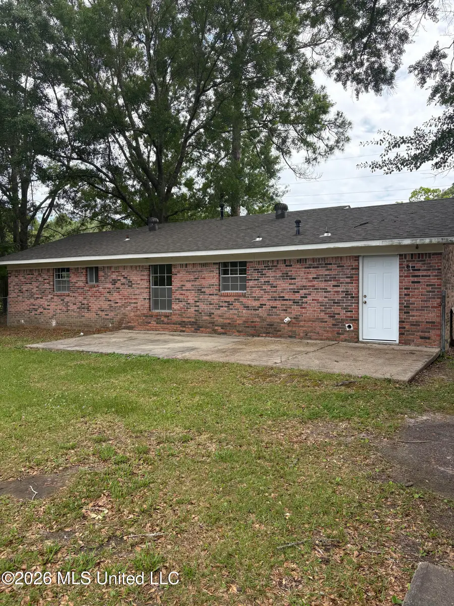4305 Knowles Avenue, Moss Point, MS 39562 - #2