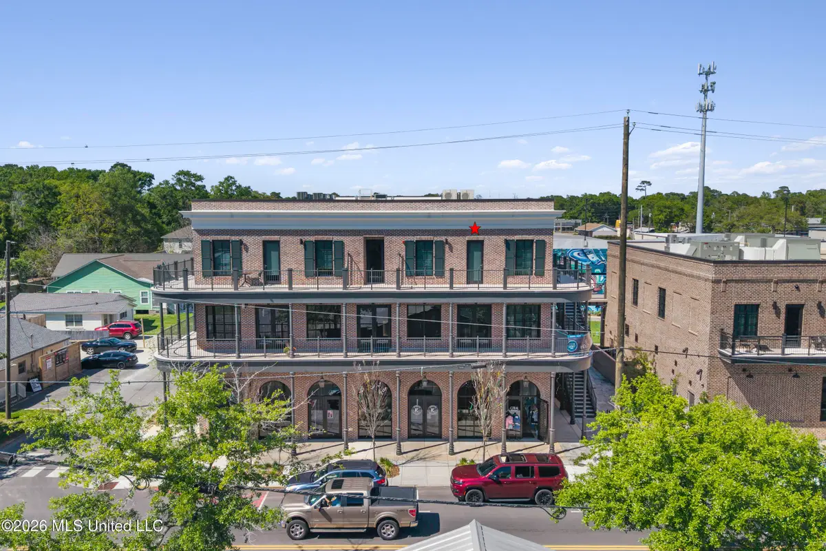 1515 Government Street, Ocean Springs, MS 39564 - #1