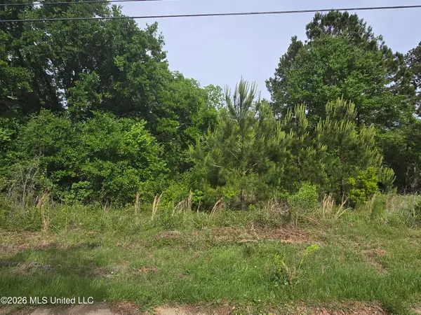 6604 April Bayou Drive, Biloxi, MS 39532