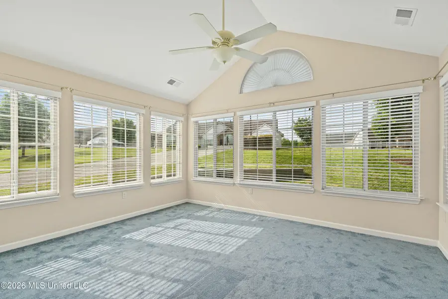 8686 Parkview Oaks Circle, Olive Branch, MS 38654 - #3