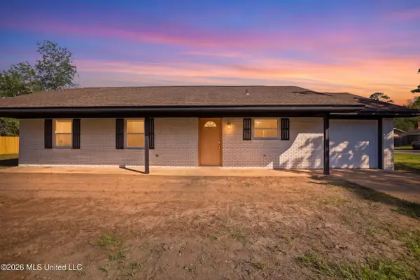 104 8th Street, Biloxi, MS 39530