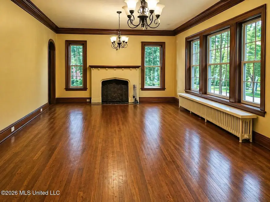 705 Grand Boulevard, Greenwood, MS 38930 - #3