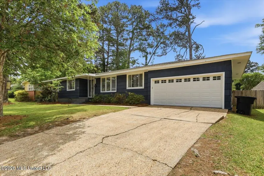1055 Parkwood Place, Jackson, MS 39206 - #3