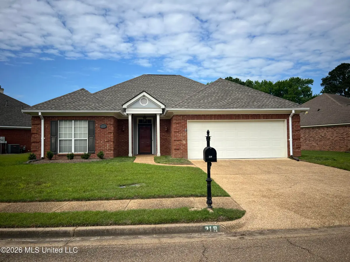219 Garden Drive, Brandon, MS 39042 - #1