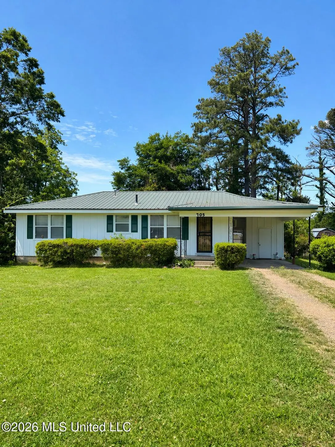 705 Grenada Boulevard Exd, Greenwood, MS 38930 - #1