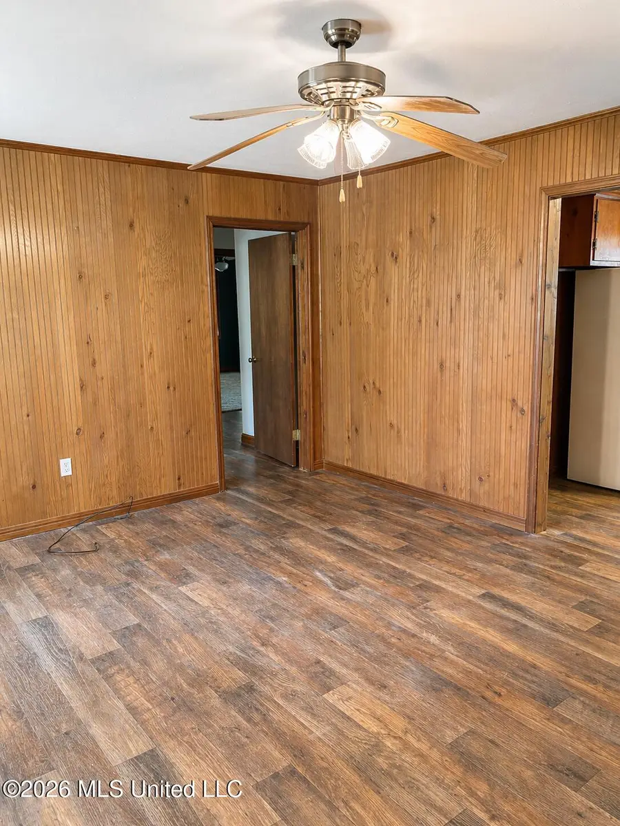 705 Grenada Boulevard Exd, Greenwood, MS 38930 - #3