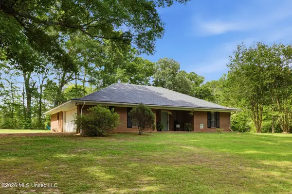 19055 Midway Road, Terry, MS 39170