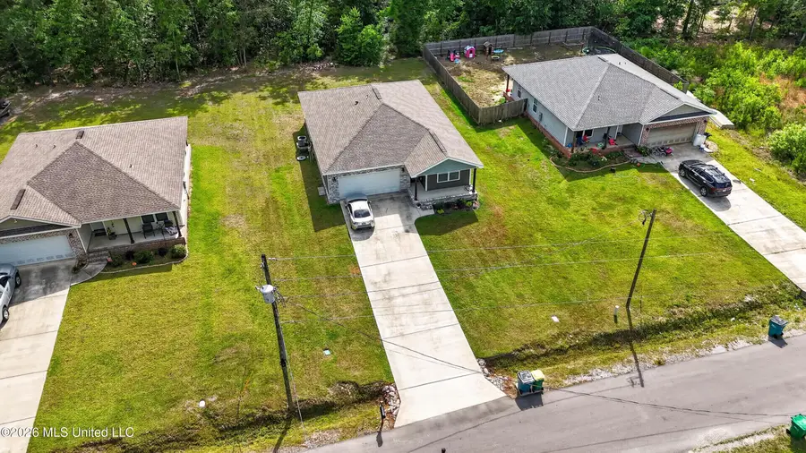 1129 Pine Street, Ocean Springs, MS 39564 - #3