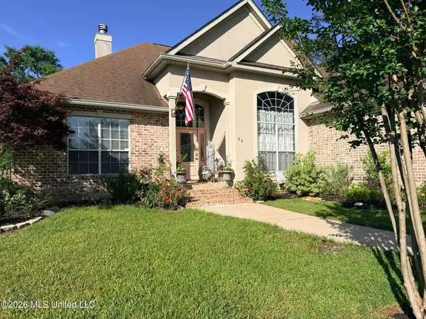 69 Knoll Creek Drive, Carriere, MS 39426