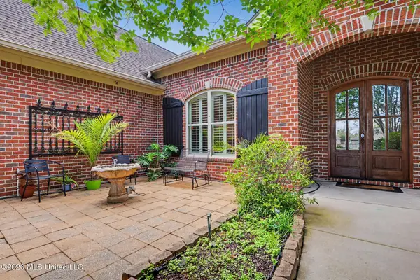 925 Caroline Drive, Biloxi, MS 39532