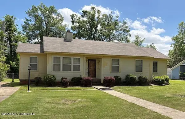 714 Bell Avenue, Greenwood, MS 38930
