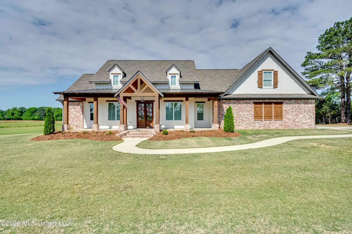 901 Sharon Road, Canton, MS 39046 - #1