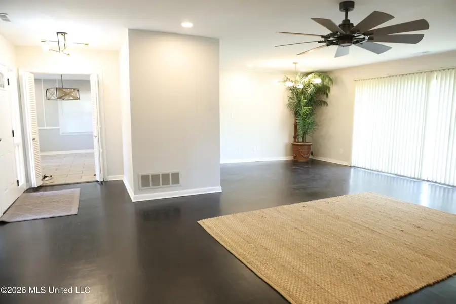 1121 Rose Circle, Clarksdale, MS 38614 - #3