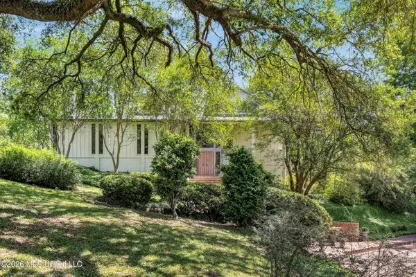 2617 Confederate Avenue, Vicksburg, MS 39180