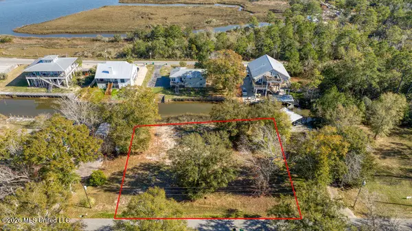 Margaret Street, Ocean Springs, MS 39564