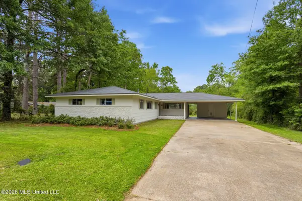 5307 Pine Lane Drive, Jackson, MS 39211