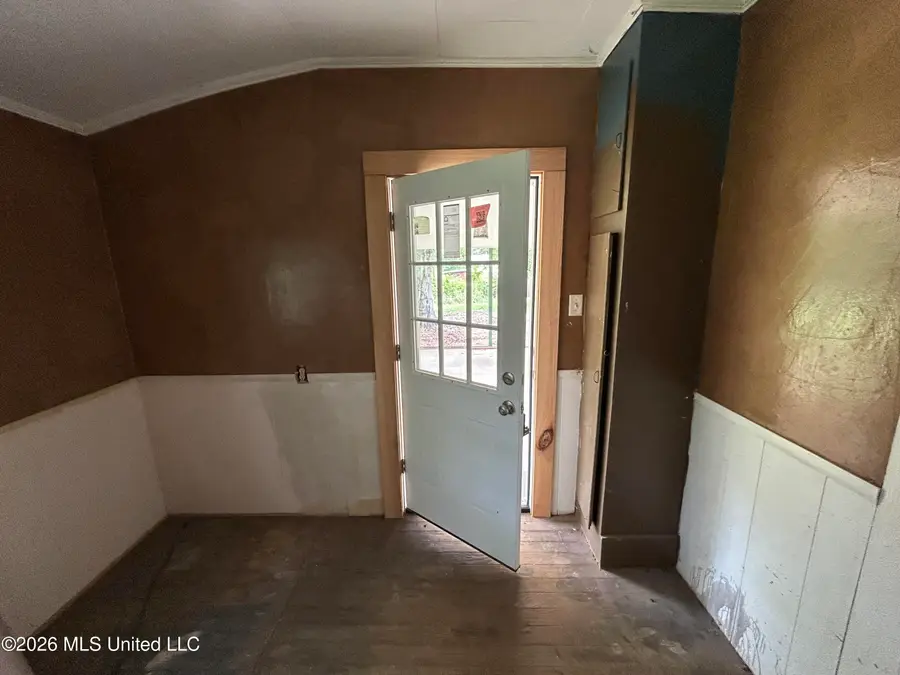 1135 Harrison Drive, McComb, MS 39648 - #2