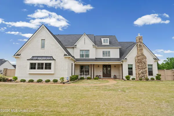 813 Hawkeye Street, Olive Branch, MS 38654