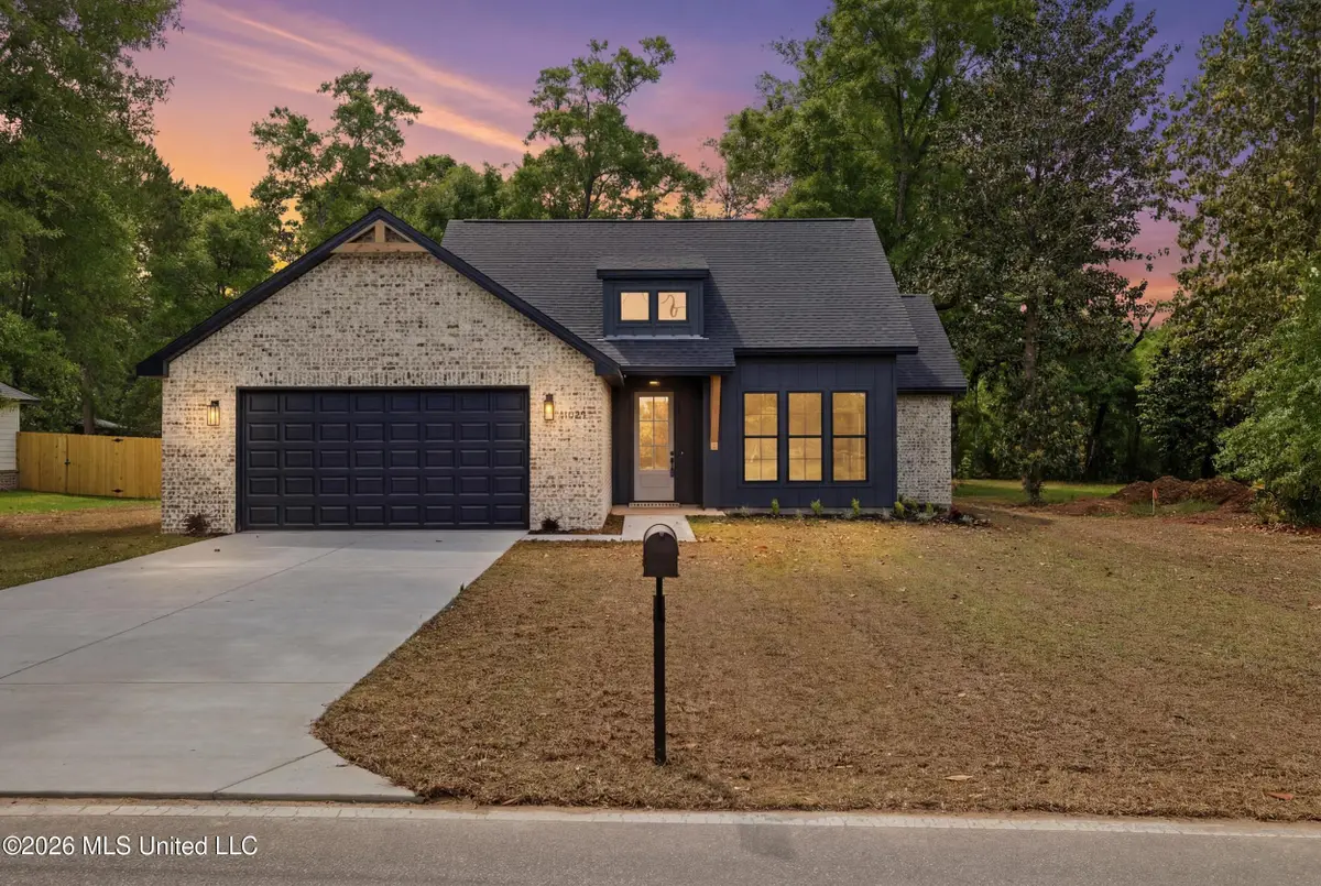 11080 Shorecrest Road, Biloxi, MS 39532 - #1