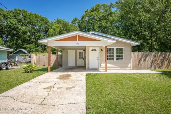 309 Teringo Circle, Ocean Springs, MS 39564