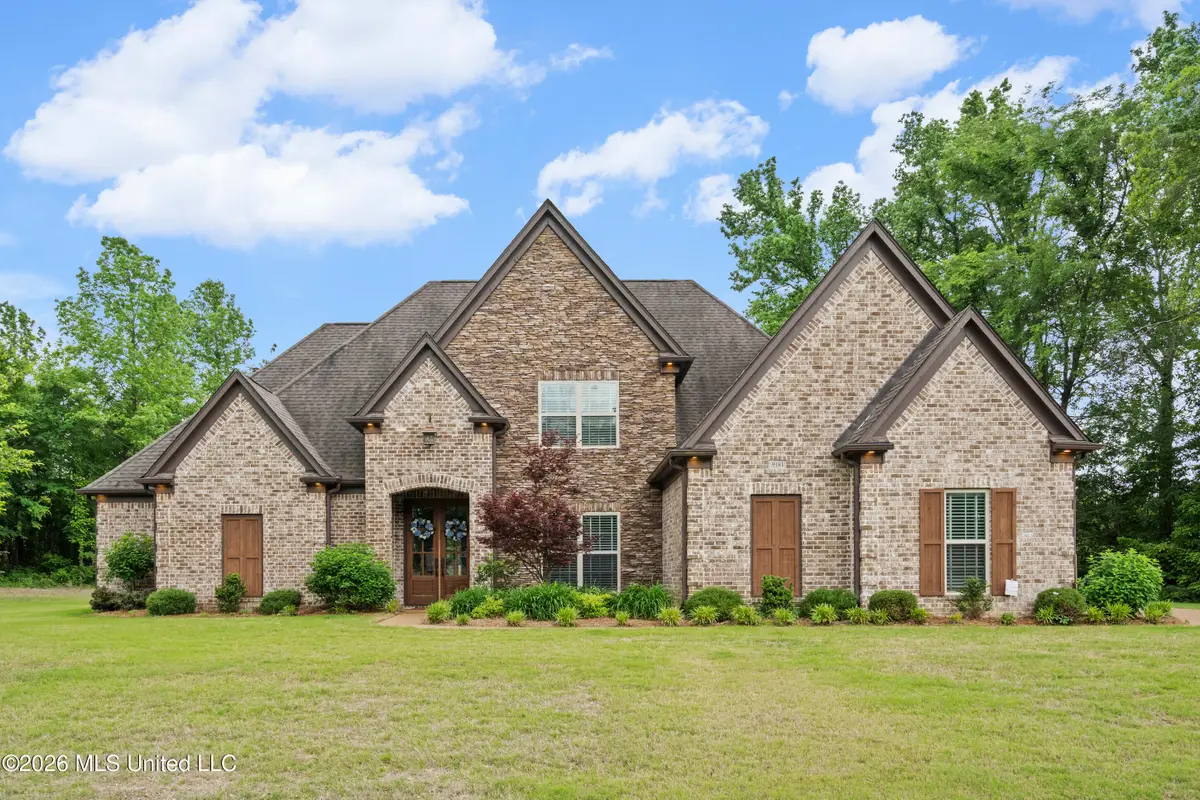 9181 Honey Suckle Way, Hernando, MS 38632 - #1