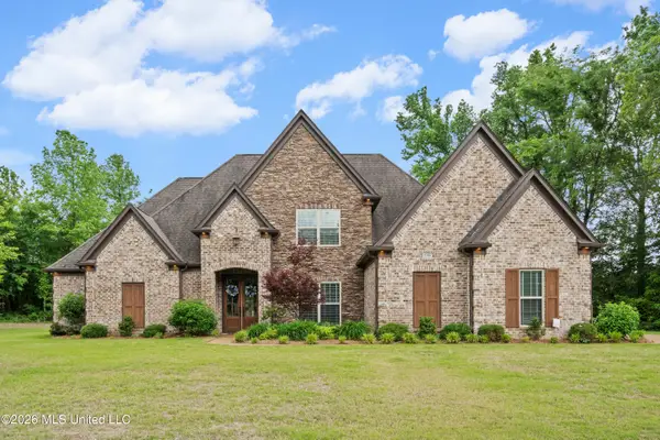 9181 Honey Suckle Way, Hernando, MS 38632