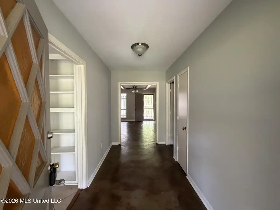 118 Scottdale Drive, Jackson, MS 39212 - #2