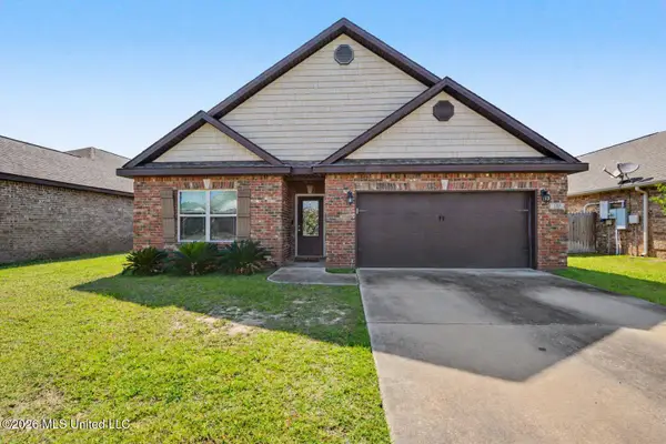 109 Clear Springs Circle, Ocean Springs, MS 39564