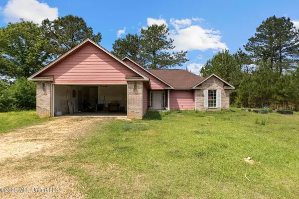 41 Adams Lane, Prentiss, MS 39474