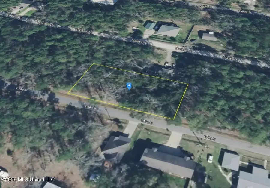 6195 E Pike Street, Bay Saint Louis, MS 39520 - #3