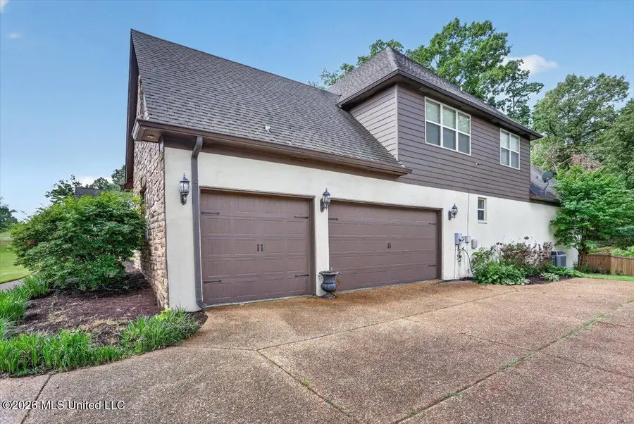 4213 W Dickens Place Drive, Southaven, MS 38672 - #3