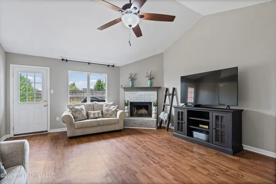 6365 Oak Leaf Drive, Olive Branch, MS 38654 - #3